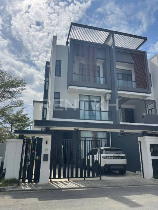 Twin Villa for Rent at Borey Prince One Tropica Villa in Phnom Penh Capital