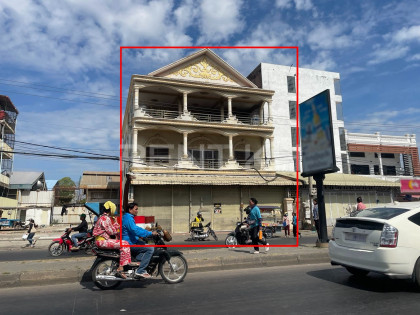 Shop House for Rent at Veng Sreng Flat in Phnom Penh Capital