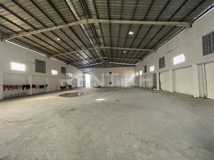 Warehouse for Rent at Khan Khan Pursen Chey Warehouse in Phnom Penh Capital