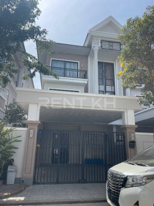 Twin Villa for Rent at Borey Peng Huoth The Star Mera Garden Villa in Phnom Penh Capital