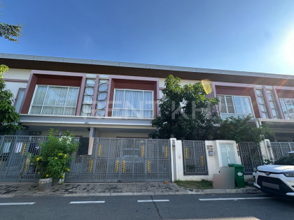 Link House for rent at Borey Orkide 6A Villa in Phnom Penh Capital