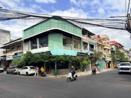 Shop House for Rent at Toul Kouk Flat in Phnom Penh Capital