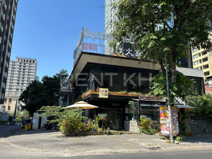 Shop for Rent near Boeung Keng Kang Market, BKK1 Flat in Phnom Penh Capital