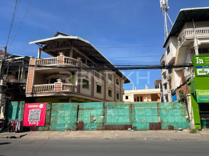 Shop for Rent at Khan Toul Kork Flat in Phnom Penh Capital