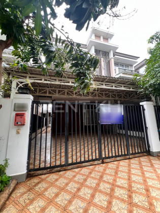 Twin Villa for Rent at Borey Peng Huoth Sen Sok Villa in Phnom Penh Capital