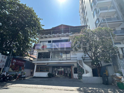 Shop for Rent near Independence Monument, BKK1 Flat in Phnom Penh Capital