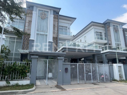 Single Villa at Borey Varina Sen Sok Villa in Phnom Penh Capital