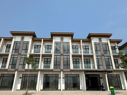 Shophouse for Rent at Borey Chroy Changvar Garden 6AShophouse for Rent at Borey Chroy Changvar Garden 6A Flat in Phnom Penh Capital