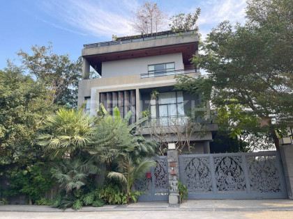 Pool Villa for Rent Near Aeon Sen Sok Mall Villa in Phnom Penh Capital