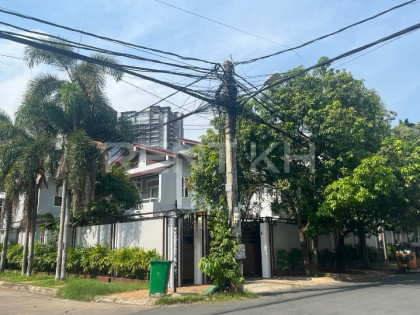 Villa for Rent at Toul Kork Villa in Phnom Penh Capital