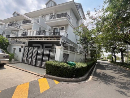 Twin Villa for Rent at Borey Phnom Penh Thmei Elites Park 2 Villa in Phnom Penh Capital