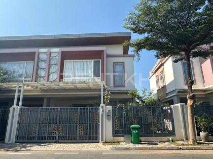 Link House for rent at Borey Orkide 6A Villa in Phnom Penh Capital