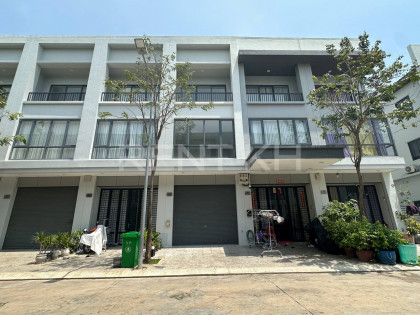 Shophouse For Rent at Borey Chip Mong 6A Flat in Phnom Penh Capital