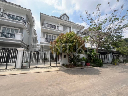 Twin Villa for Rent at Borey Phnom Penh Thmei Elites Park 2 Villa in Phnom Penh Capital