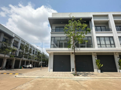 Shophouse For Rent at Borey Chip Mong 6A Flat in Phnom Penh Capital