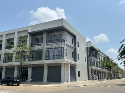 Shophouse For Rent at Borey Chip Mong 6A Flat in Phnom Penh Capital