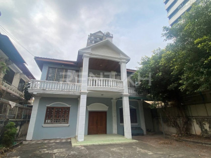 House for Rent near Tuol Tumpung Market Villa in Phnom Penh Capital