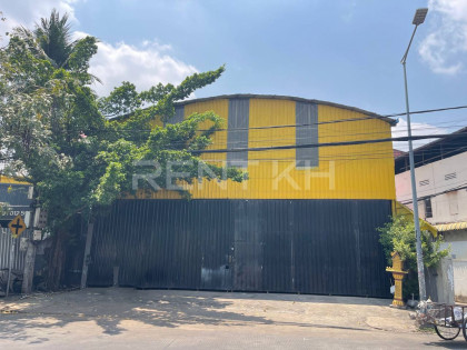 Warehouse for Rent in Khan Toul Kork Warehouse in Phnom Penh Capital