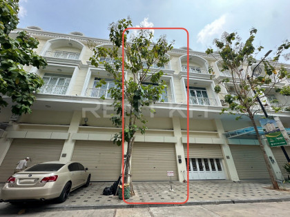 Shophouse at Borey Blue Diamond 6A Flat in Phnom Penh Capital