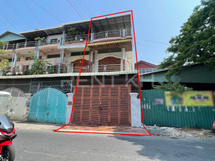 Shop House for Rent at Tuol Svay Prey Flat in Phnom Penh Capital