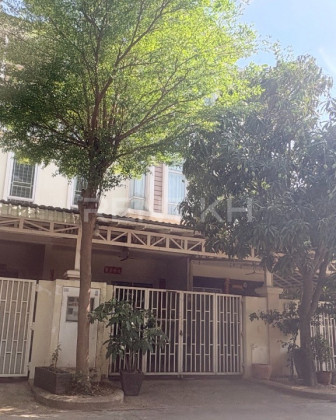 Link Villa for Rent at Borey Chip Mong Sensok Villa in Phnom Penh Capital