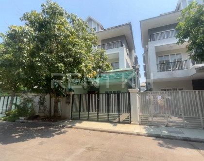 Twin Villa For Rent at Borey Phmon Penh Thmey 598 Villa in Phnom Penh Capital