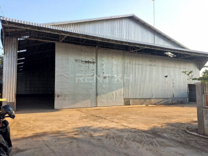 Warehouse for Rent at Sangkat Preaek Pnov, St 130 Warehouse in Phnom Penh Capital