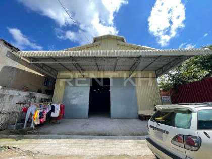Warehouse for Rent Nearly Mean Chey SuperMarket Warehouse in Phnom Penh Capital