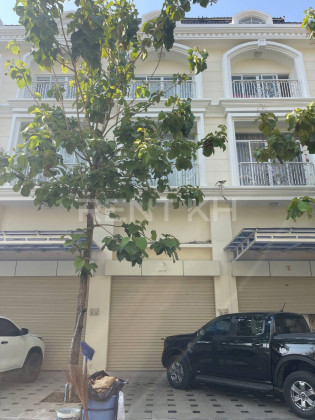 Shophouse at Borey Blue Diamond 6A Flat in Phnom Penh Capital