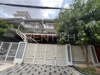 Twin Villa for Rent at Borey Pipup Thmey SenSok Villa in Phnom Penh Capital
