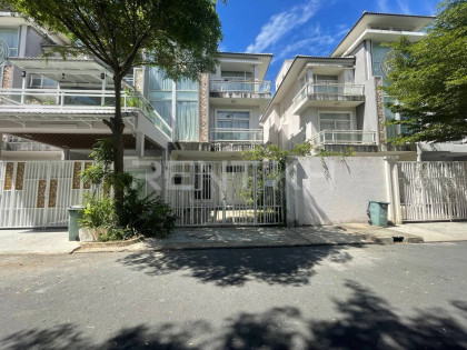 Twin Villa for rent at borey oekede 2004 Villa in Phnom Penh Capital