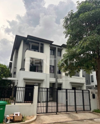 Twin Villa for Rent at Borey Chip Mong 598 Villa in Phnom Penh Capital