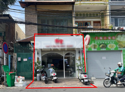 Shophouse for Rent at Boeng Keng Kang1 Flat in Phnom Penh Capital