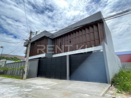 Single Villa for Rent at Chbar Ampov Villa in Phnom Penh Capital