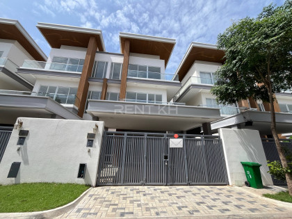 Twin Villa for Rent at Borey​​​ Orkide Pochentong Villa in Phnom Penh Capital