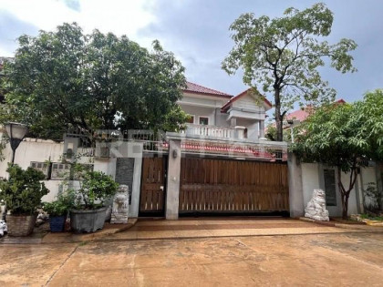 Single villa for rent at Borey Pipub Thmey Sen Sok Villa in Phnom Penh Capital