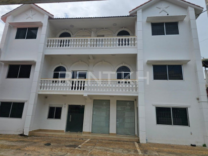 Villa (Office Space)for Rent at Tuol Kork Office Space in Phnom Penh Capital