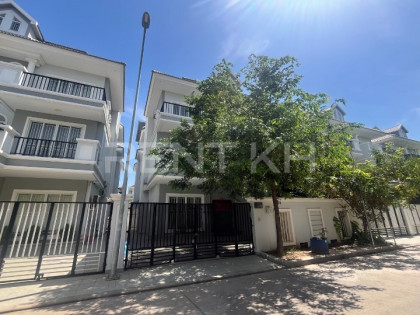 Twin Villa for Rent at Borey Phnom Penh Thmey Elites Park 2 Villa in Phnom Penh Capital