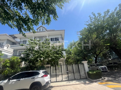 Twin Villa for Rent at Borey Phnom Penh Thmey Elites Park 2 Villa in Phnom Penh Capital