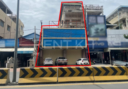 Shophouse for Rent near Toul Tumpung Market (Russian Market) Flat in Phnom Penh Capital