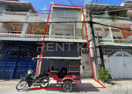 Shophouse for Rent near Toul Tumpung Market (Russian Market) Flat in Phnom Penh Capital