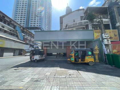 Corner Shop for Rent at Sangkat BKK1 Flat in Phnom Penh Capital