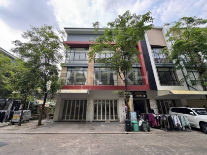 Shop house For Rent at Borey Peng Huot Borung Snor Villa in Phnom Penh Capital
