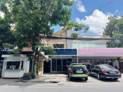 Shophouse for Rent near Toul Tumpung Market (Russian Market) Flat in Phnom Penh Capital