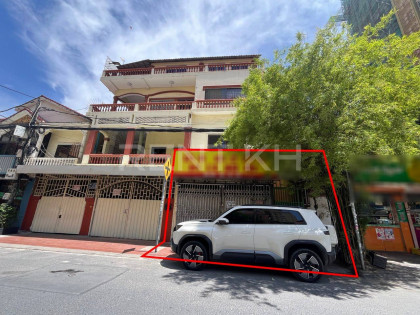 House for Rent at Boeng Proluet Flat in Phnom Penh Capital