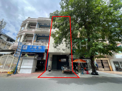 Shop House for Rent at BKK Flat in Phnom Penh Capital