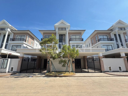 Twin Villa for rent at Borey Peng Hout Bueng snor Villa in Phnom Penh Capital