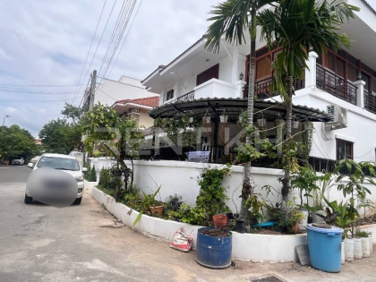 Single villa for rent in Borey Attwood Villa in Phnom Penh Capital