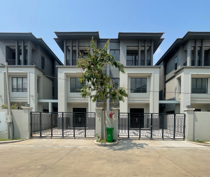 Villa Twin for rent at Borey Chip Mong6A Villa in Phnom Penh Capital