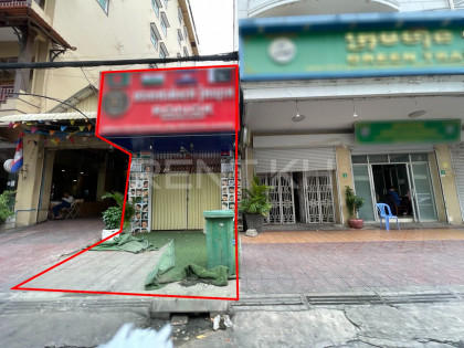 Shophouse for Rent ​at Phsar Chas Flat in Phnom Penh Capital